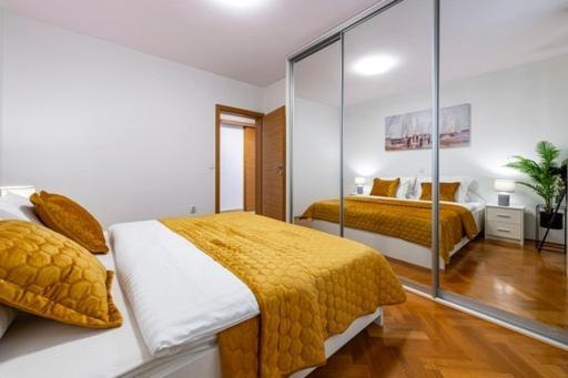 Goldensky New Apartment Дубровник Экстерьер фото